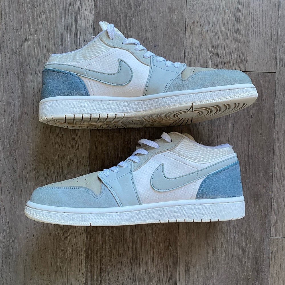 Nike Men's Air Jordan Paris. Light Blue and White Sneakers